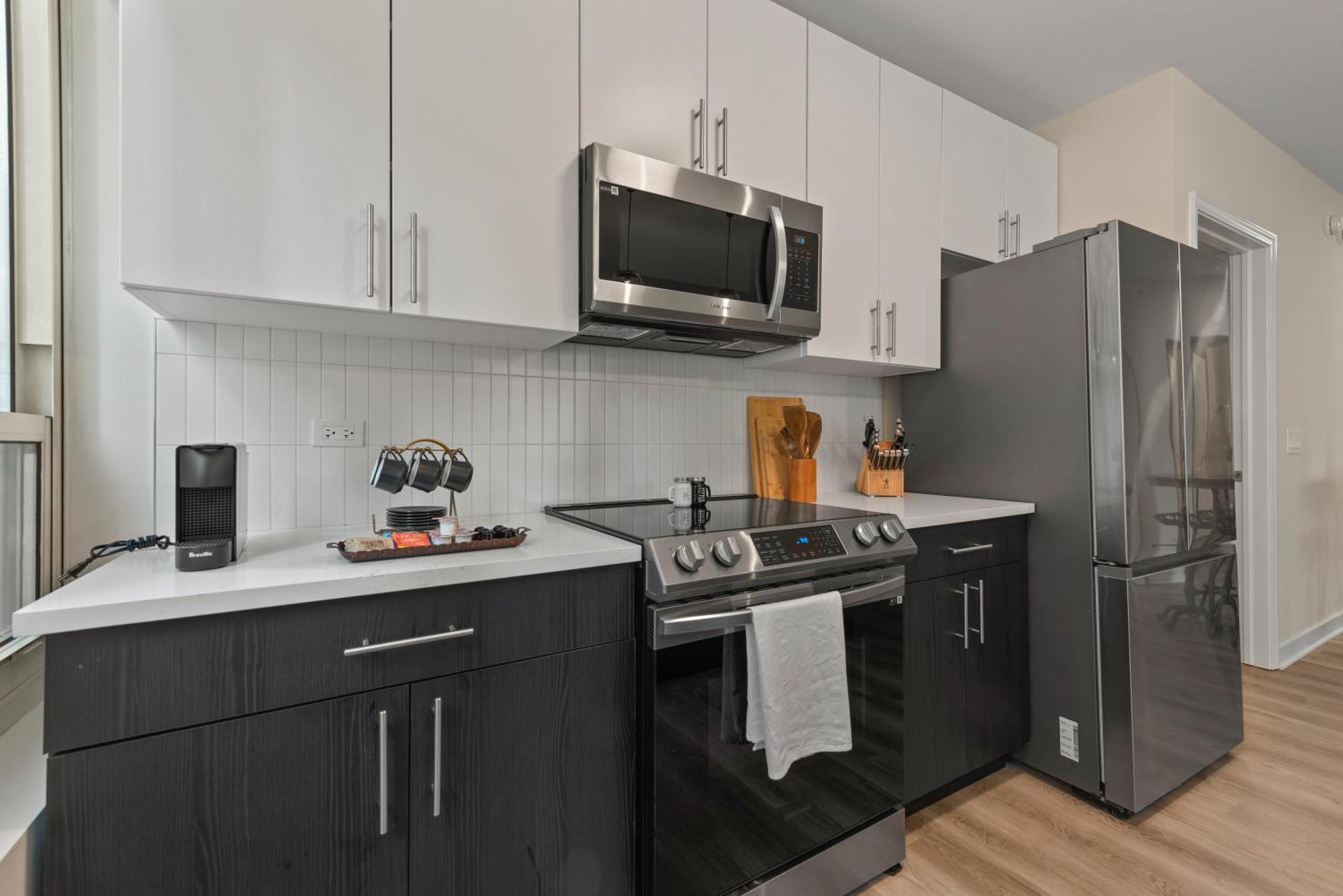 The Bernardin Gold Coast Luxury Apartments Near Magnificent Mile Chicago Zewnętrze zdjęcie